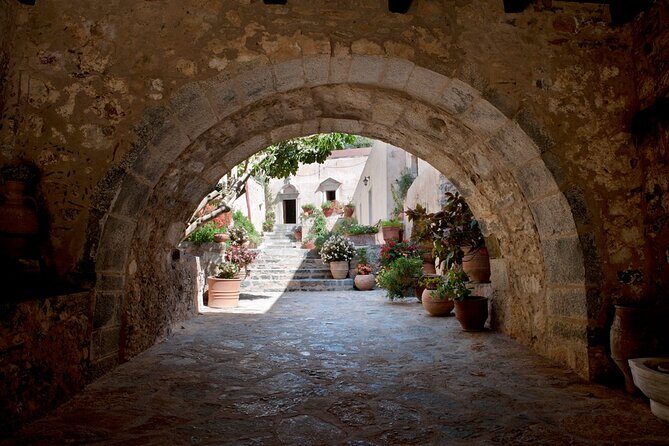 Uncharted East Crete & Local Secrets Private Tour from Heraklion - Kritsa and Kroustas village time: honey, dough, and real pacing